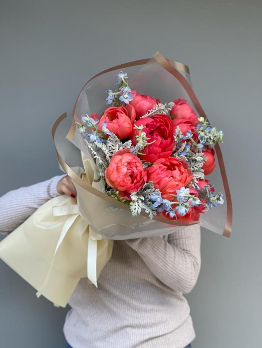 Coral Charm Mercan Şakayık Buketi 